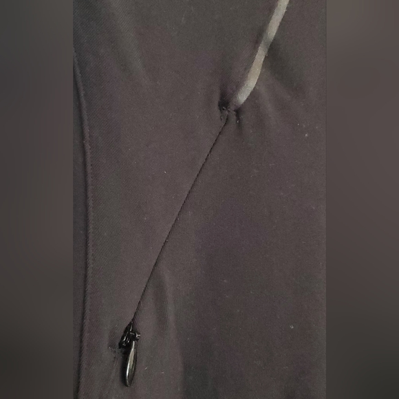 Lululemon / 4 / Luon Long Sleeve Bodycon Dress - Picture 2 of 5